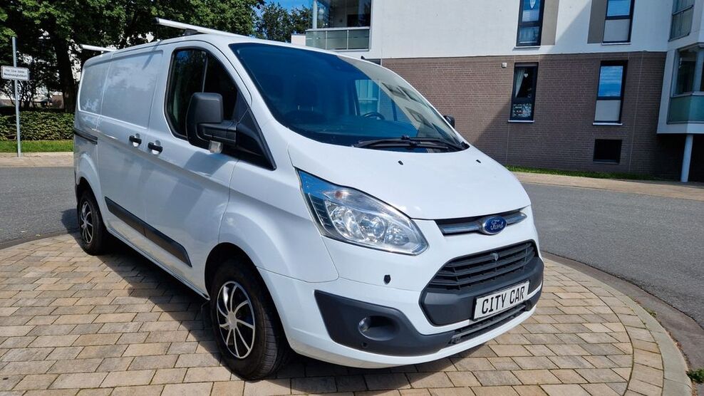 Ford Transit Custom 133.000 km 11.900 € Norderstedt b. Hamburg 22848