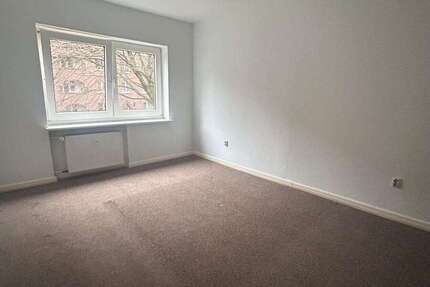Wohnung Hamburg Borgfelde - 2 Zimmer, 42 m&sup2;, 377&euro; | Angebot:27142518