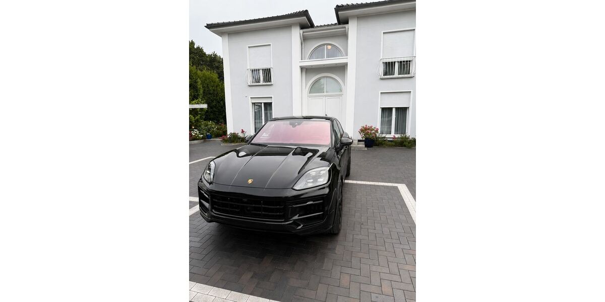 Porsche Cayenne 27.000 km 116.000 &euro; Halstenbek 25469