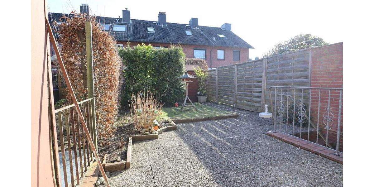 Reihenmittelhaus Norderstedt Harksheide - 4 Zimmer, 85 m&sup2;, 349.000&euro; | Angebot:25427471