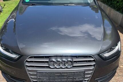 Audi A4 200.000 km 12.600 &euro; Hamburg 22159