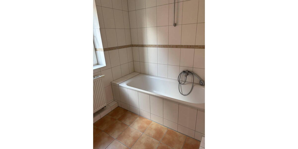 Etagenwohnung Hamburg Schnelsen - 3 Zimmer, 82 m&sup2;, 5.000&euro; | Angebot:26257617