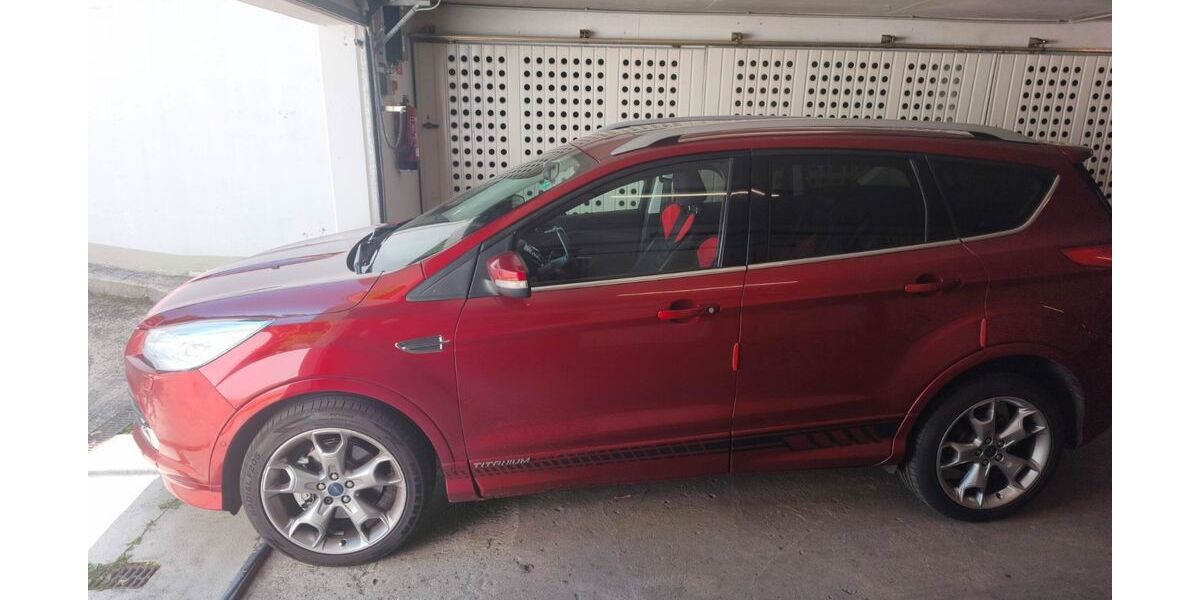 Ford Kuga 195.000 km 9.000 &euro; Quickborn 25451