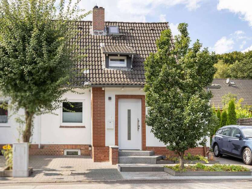 Haus zum Kaufen in Reinbek 350.000 € 86 m²