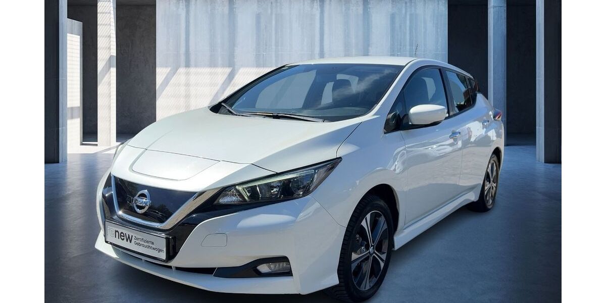 Nissan Leaf 41.278 km 15.990 &euro; Hamburg 20537