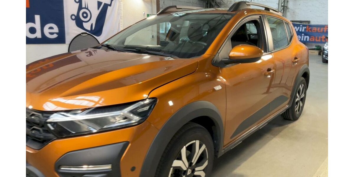 Dacia Sandero 20.301 km 9.249 &euro; Eimsbüttel 22527