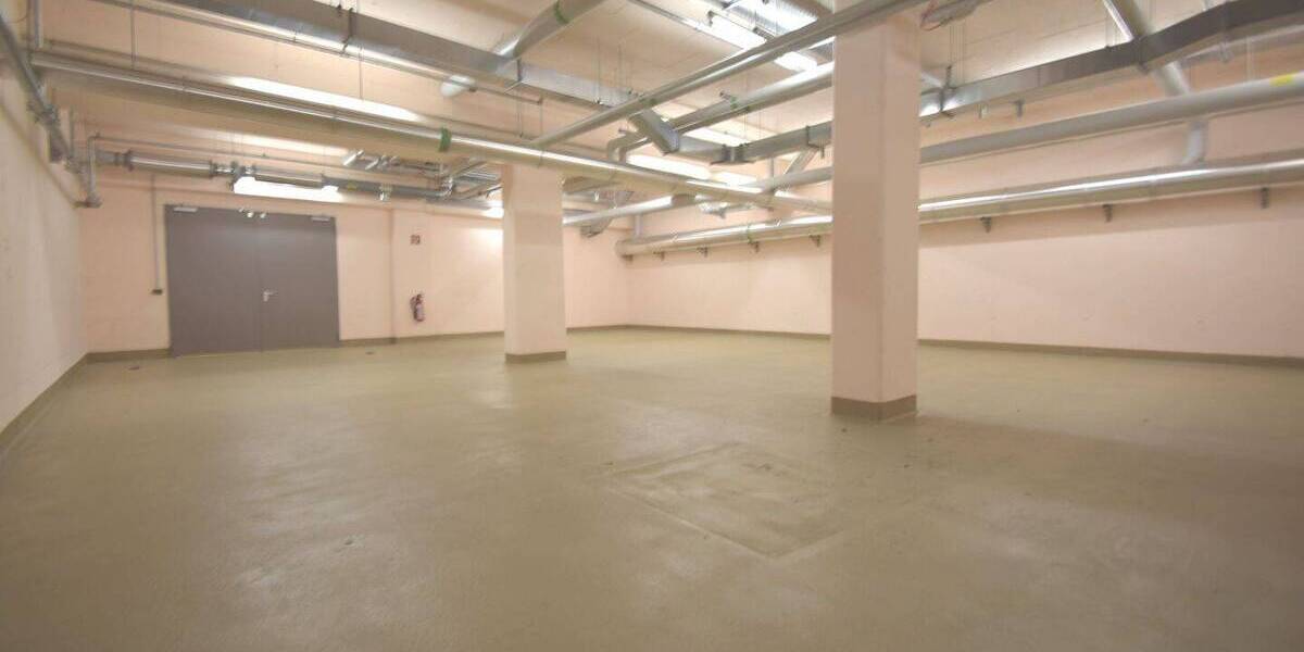 Lager- Abstell- Garagenraum zu vermieten! 1 zimmer