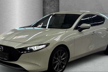 Mazda 3 11.781 km 25.980 &euro; Hamburg 22529