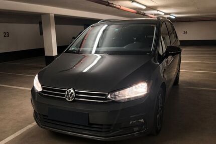 VW Touran 76.611 km 16.200 &euro; Hamburg 21079
