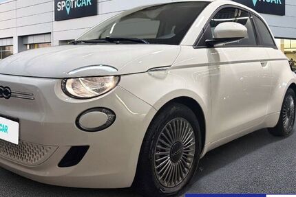 Fiat 500e 15.175 km 19.990 &euro; Hamburg 22457