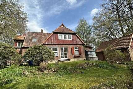 Haus Neu Wulmstorf - 8 Zimmer, 217 m&sup2;, 350.000&euro; | Angebot:26319463