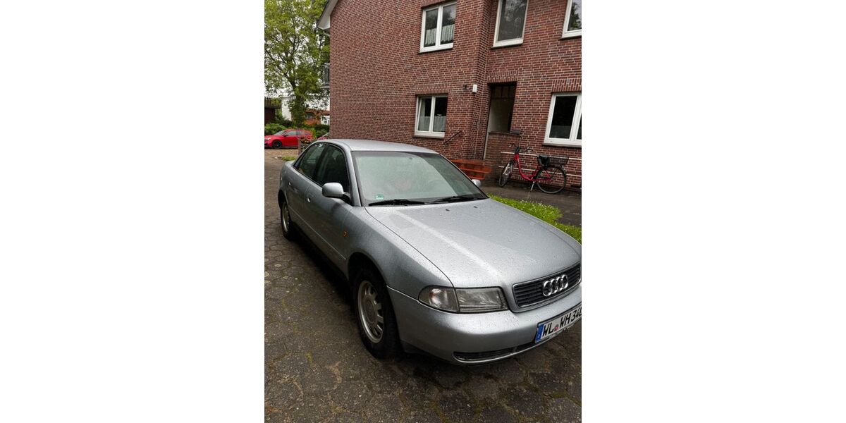 Audi A4 183.000 km 3.300 &euro; Stelle 21435