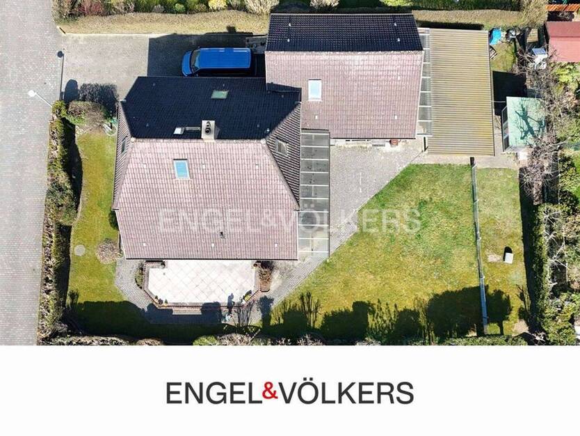 Familienfreundliches Einfamilienhaus mit großem Garten