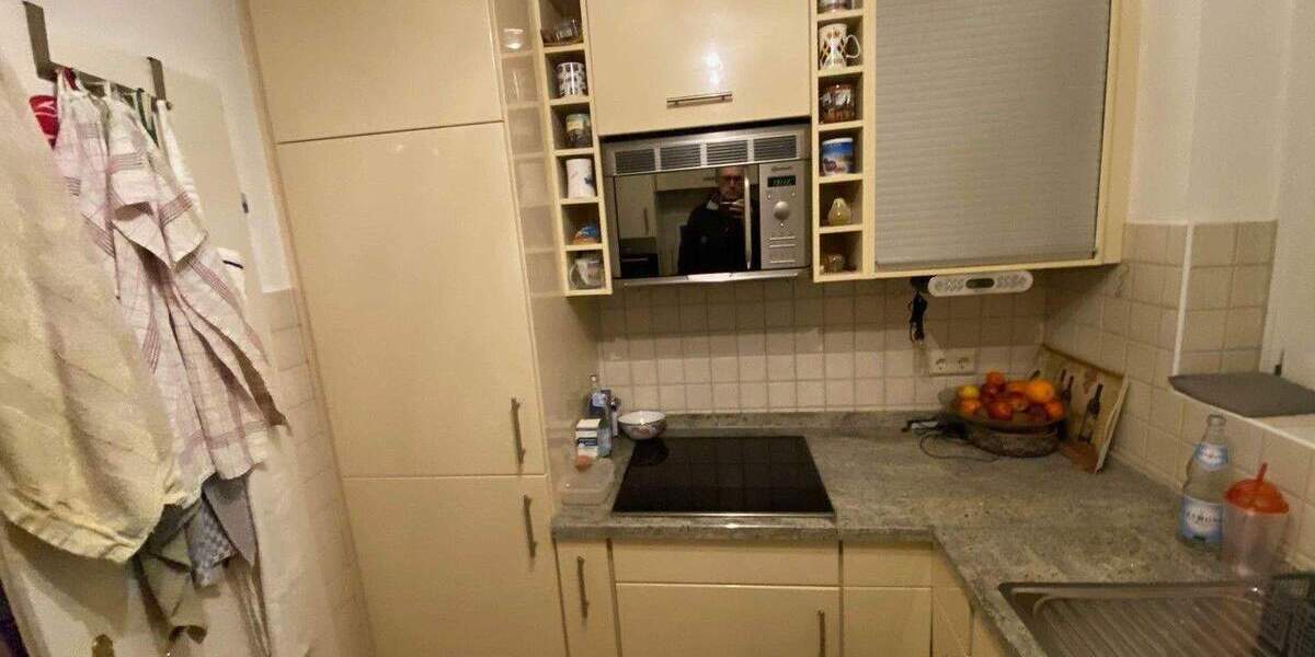 Etagenwohnung Hamburg Groß Borstel - 3 Zimmer, 84 m&sup2;, 1.400&euro; | Angebot:25338282