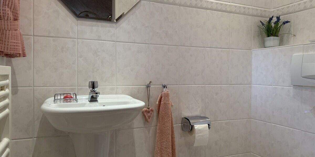 Reihenendhaus Hamburg Lohbrügge - 3 Zimmer, 100 m&sup2;, 395.000&euro; | Angebot:25796410