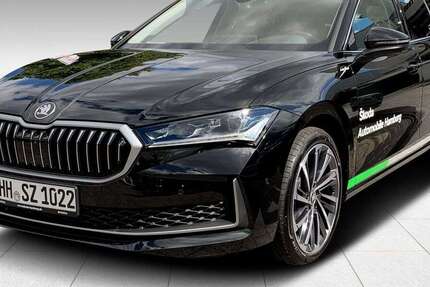 Skoda Superb 9.500 km 51.450 &euro; Hamburg 22111