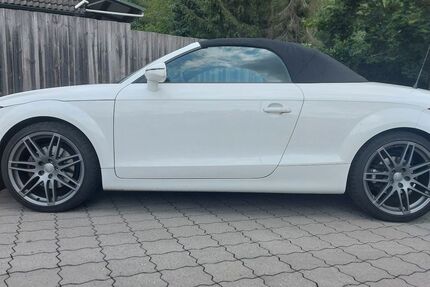 Audi TT 54.500 km 15.900 &euro; Hamburg 22359
