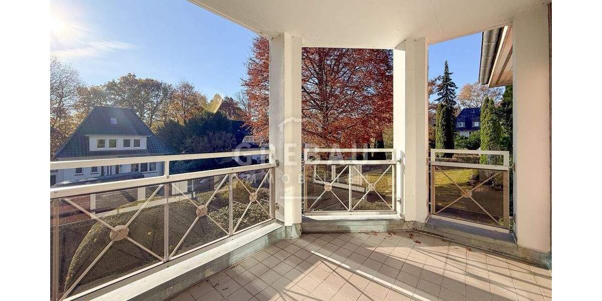 Tolle 3-Zi.-Eigentumswohnung mit Süd-Balkon und TG-Stellplatz fußläufig zum Blankeneser Markt 3 zimmer