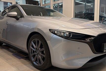Mazda 3 38.919 km 19.950 &euro; Hamburg 22761