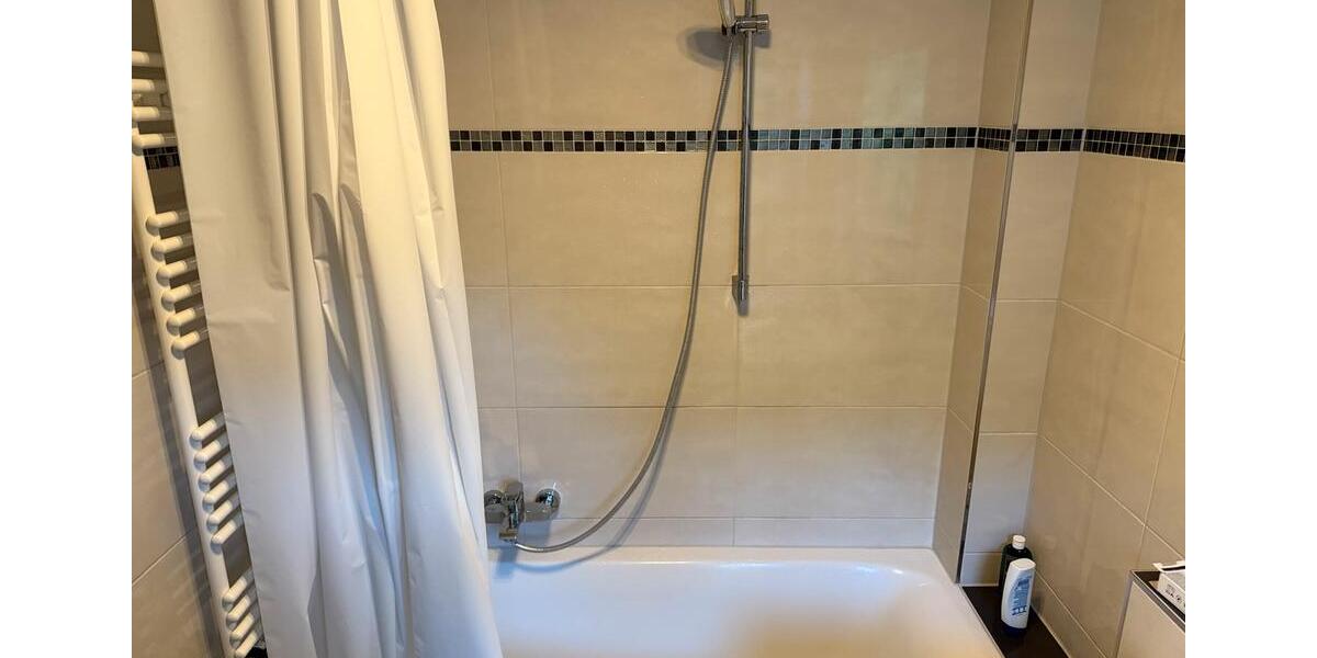 Etagenwohnung Hamburg Billstedt - 2 Zimmer, 48 m&sup2;, 1.100&euro; | Angebot:26413219
