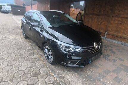Renault Megane 151.000 km 7.800 &euro; Neuenkirchen 21640