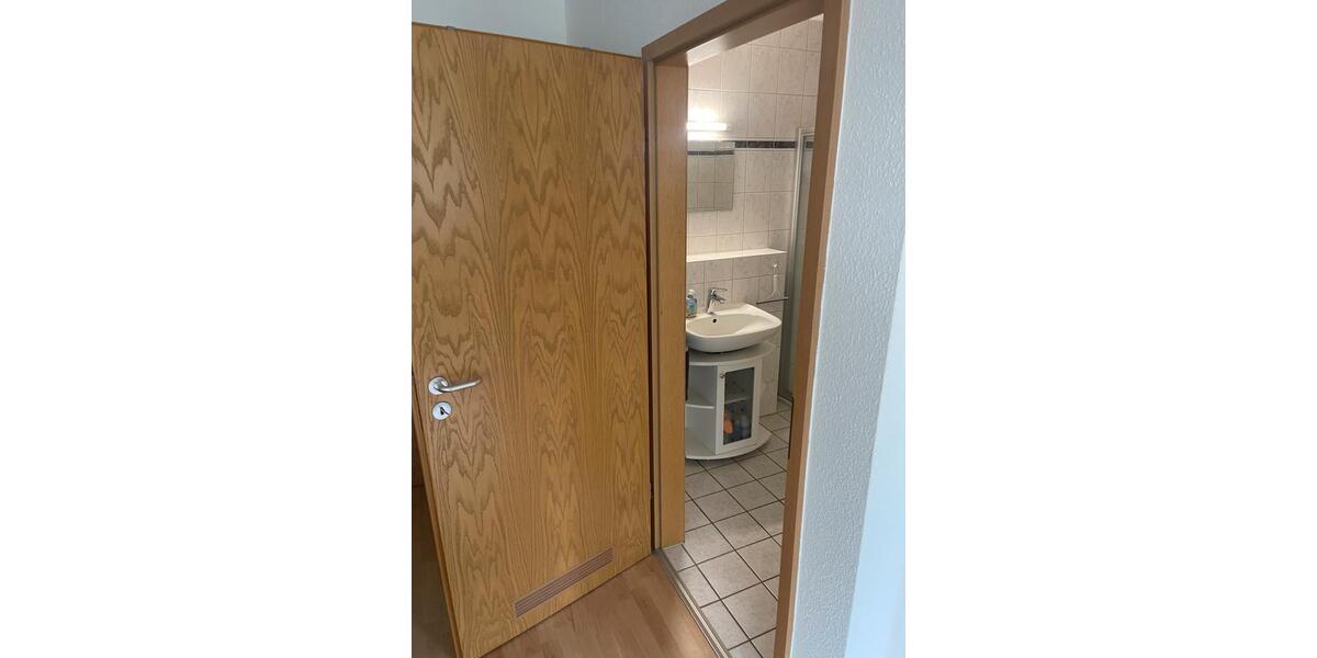 Dachgeschoßwohnung Hamburg Wandsbek - 1 Zimmer, 33 m&sup2;, 500&euro; | Angebot:26235317