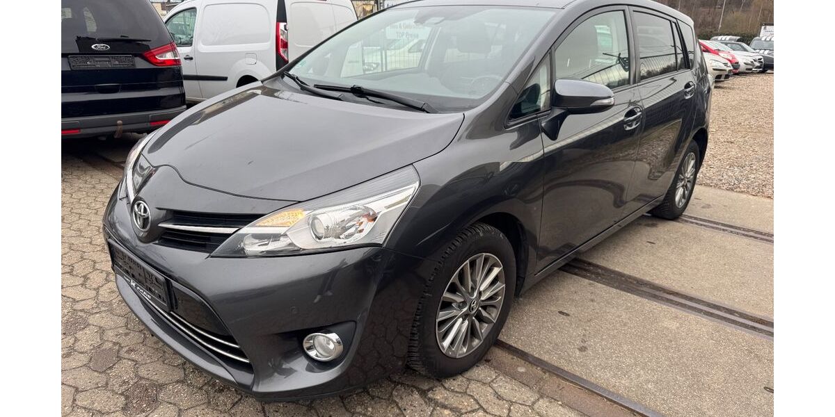 Toyota Verso 315.000 km 5.350 &euro; Buxtehude 21614