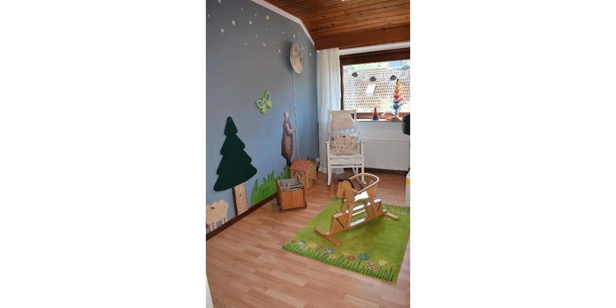 Einfamilienhaus Neu Wulmstorf - 9 Zimmer, 214 m&sup2;, 2.390&euro; | Angebot:27610564