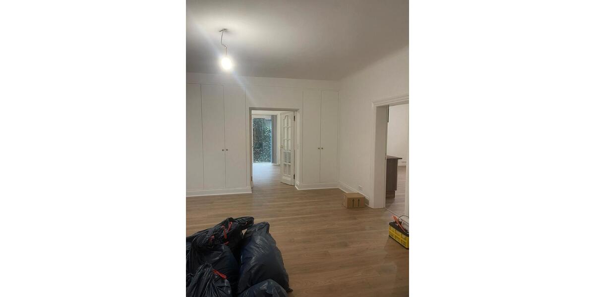 Erdgeschoßwohnung Hamburg Wandsbek - 4 Zimmer, 130 m&sup2;, 2.300&euro; | Angebot:26227764