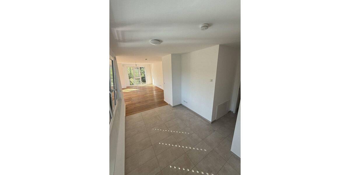 Etagenwohnung Schenefeld - 2 Zimmer, 105 m&sup2;, 1.529&euro; | Angebot:26902869