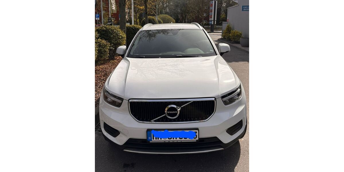 Volvo XC40 74.400 km 22.999 &euro; Hamburg 22083