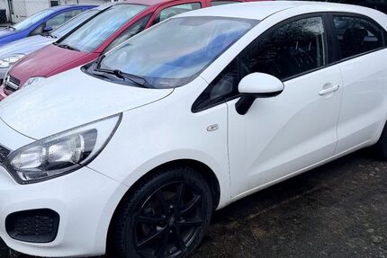Kia Rio 234.000 km 2.499 &euro; Buxtehude 21614