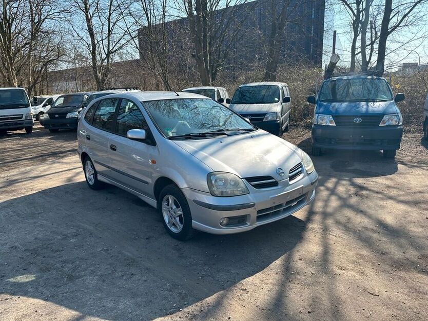 Almera Tino