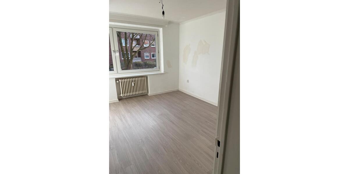 3-Zimmer-Wohnung in Hamburg-Eimsbüttel – Altbau, Erdgeschoss, ab 3 zimmer