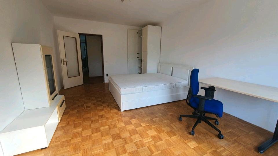 Erdgeschoßwohnung Hamburg Harburg - 3 Zimmer, 71 m&sup2;, 1.450&euro; | Angebot:26131183