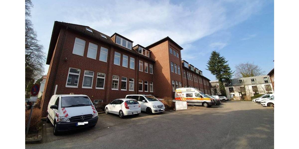 Gewerbeobjekt Hamburg Lokstedt - 7 Zimmer, 184 m&sup2;, 1.472&euro; | Angebot:25733909