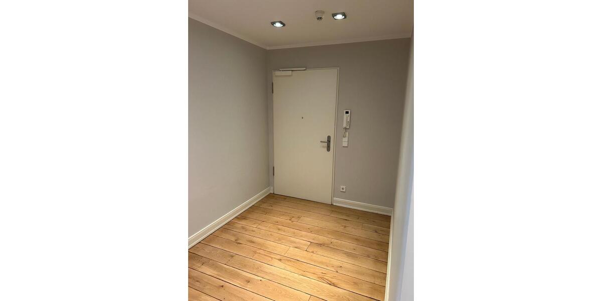 Etagenwohnung Hamburg Rotherbaum - 2 Zimmer, 78 m&sup2;, 2.055&euro; | Angebot:26257205