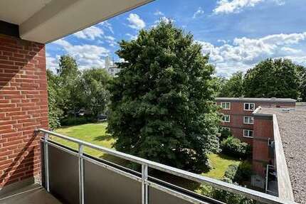 Wohnung zum Mieten in Halstenbek 965,90 € 74.3 m²