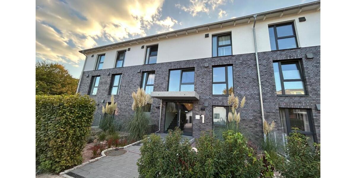 Dachgeschoßwohnung Hamburg Wandsbek - 3 Zimmer, 59 m&sup2;, 1.360&euro; | Angebot:24875698