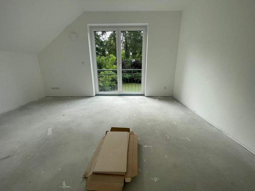 Neubau hochwertiges A+ Rotklinker-Effizienzhaus 40 in bester Villenlage.