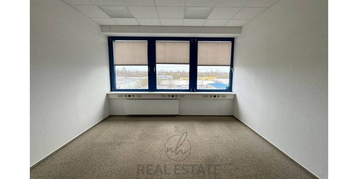 Gewerbeobjekt Hamburg Rahlstedt - 2 Zimmer, 65 m&sup2;, 845&euro; | Angebot:26834454