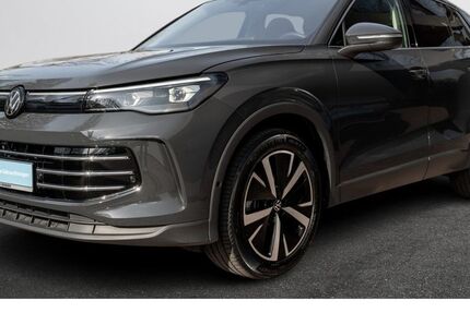 VW Tiguan 9.350 km 43.990 &euro; Hamburg 22457