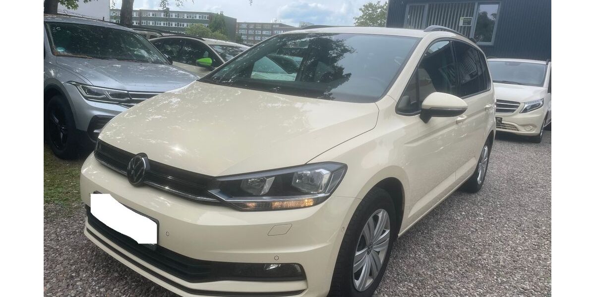 VW Touran 215.000 km 12.750 &euro; Hamburg 20537