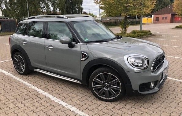 Mini Countryman S (Cooper) 62.000 km 17.499 &euro; Hamburg 22041
