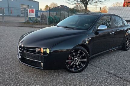 Alfa Romeo 159 194.000 km 3.999 &euro; HENSTEDT ULZBURG 24558