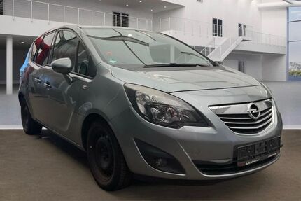 Opel Meriva 133.785 km 3.399 &euro; hamburg 20539