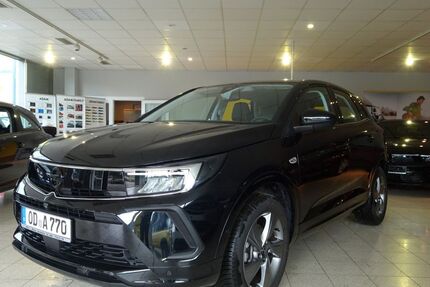 Opel Grandland (X) 21.350 km 26.495 € Barsbüttel 22885