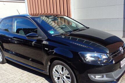 VW Polo 84.965 km 6.990 € Hamburg 22399