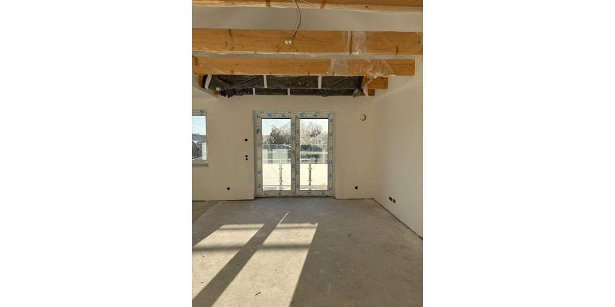 Leben an der Elbe! Neubau, 5-Zimmer Dachgeschosswohnung mit Blick auf die Elbe, Balkon und Garten 5 zimmer