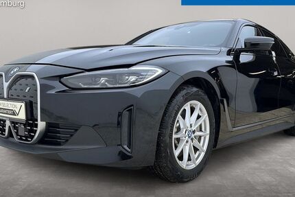 BMW i4 15.304 km 35.994 &euro; Barsbüttel bei Hamburg 22885